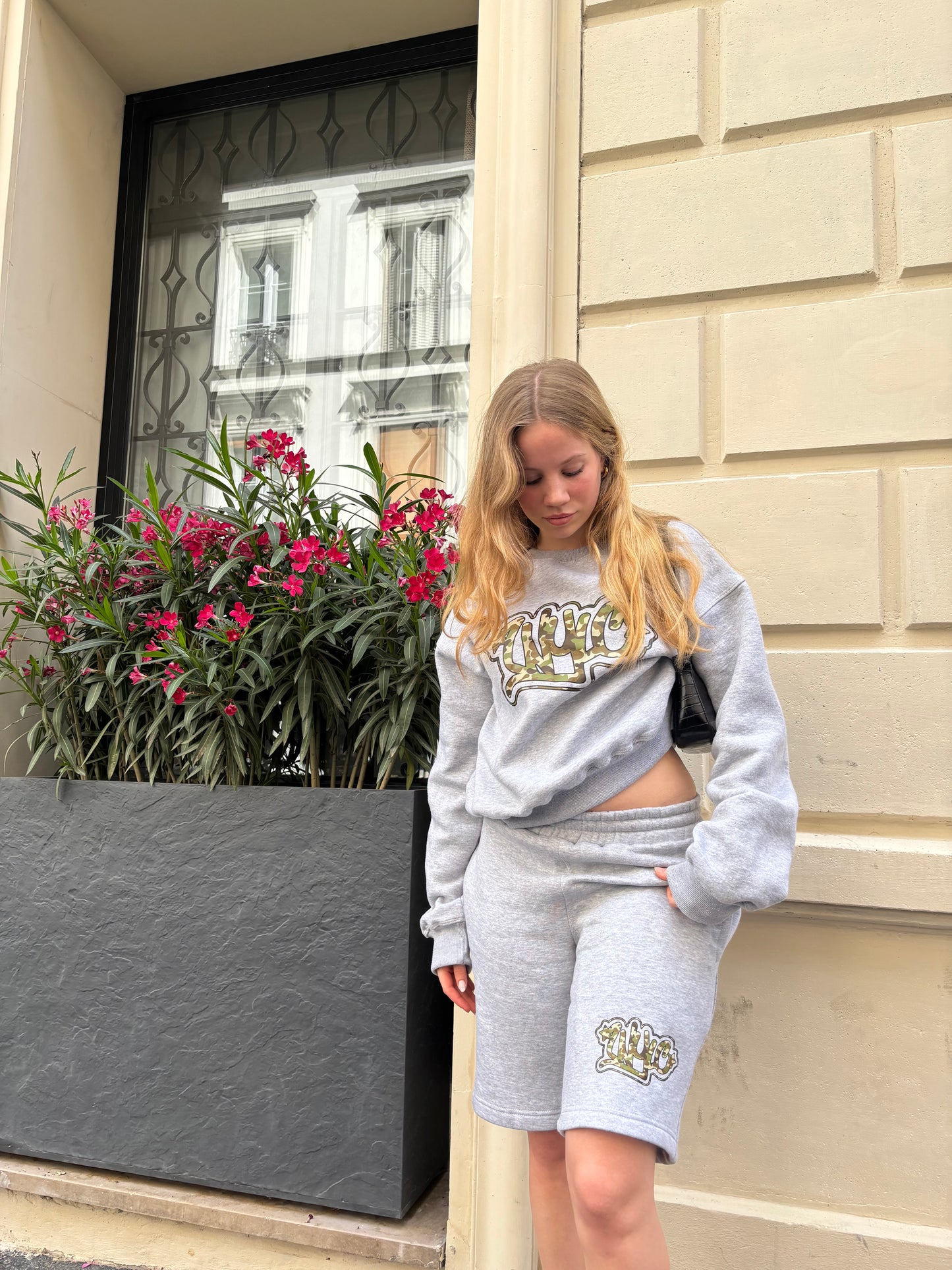 Camo sweater (grey)